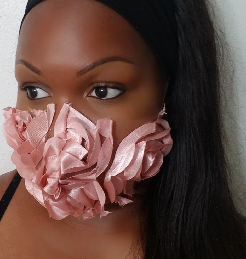 DUSTY ROSE PINK ROSETTE LACE FACE MASK